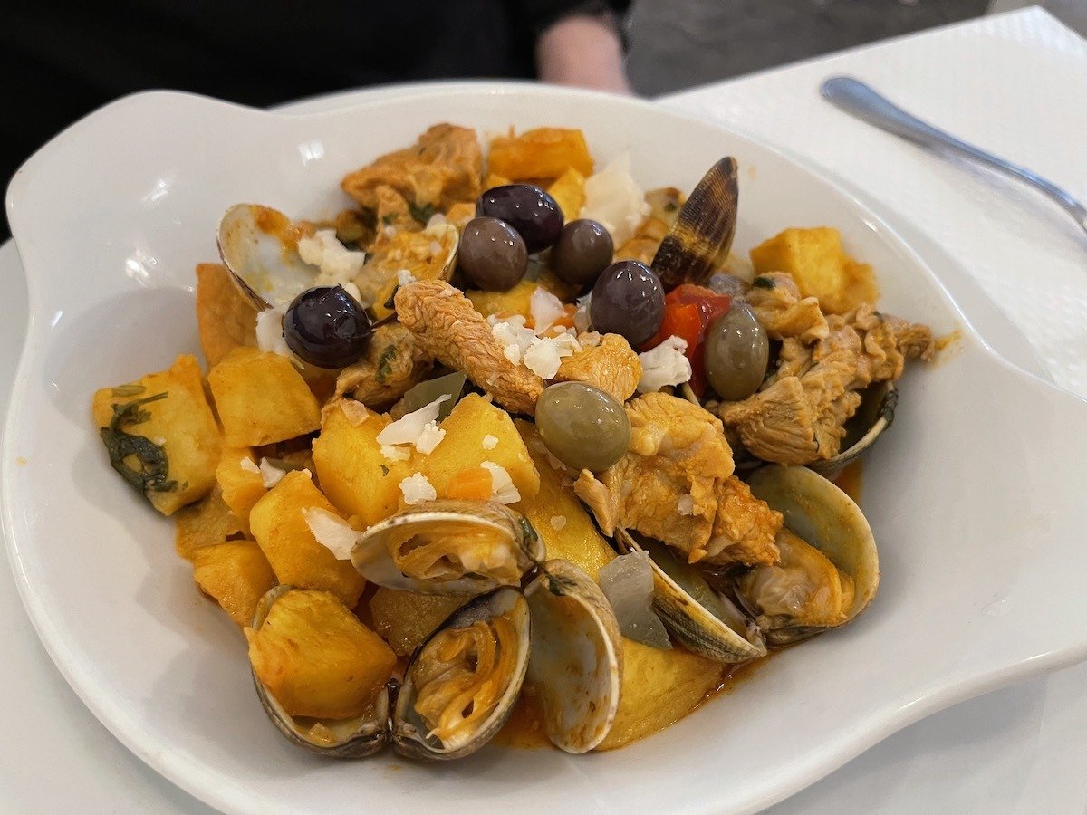 Receita de Carne de Porco à Alentejana Antiga