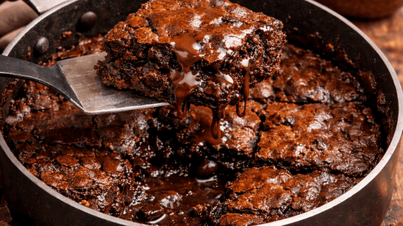 Brownie de Chocolate Molhadinho: Receita de uma Panela Só! 5 (18)