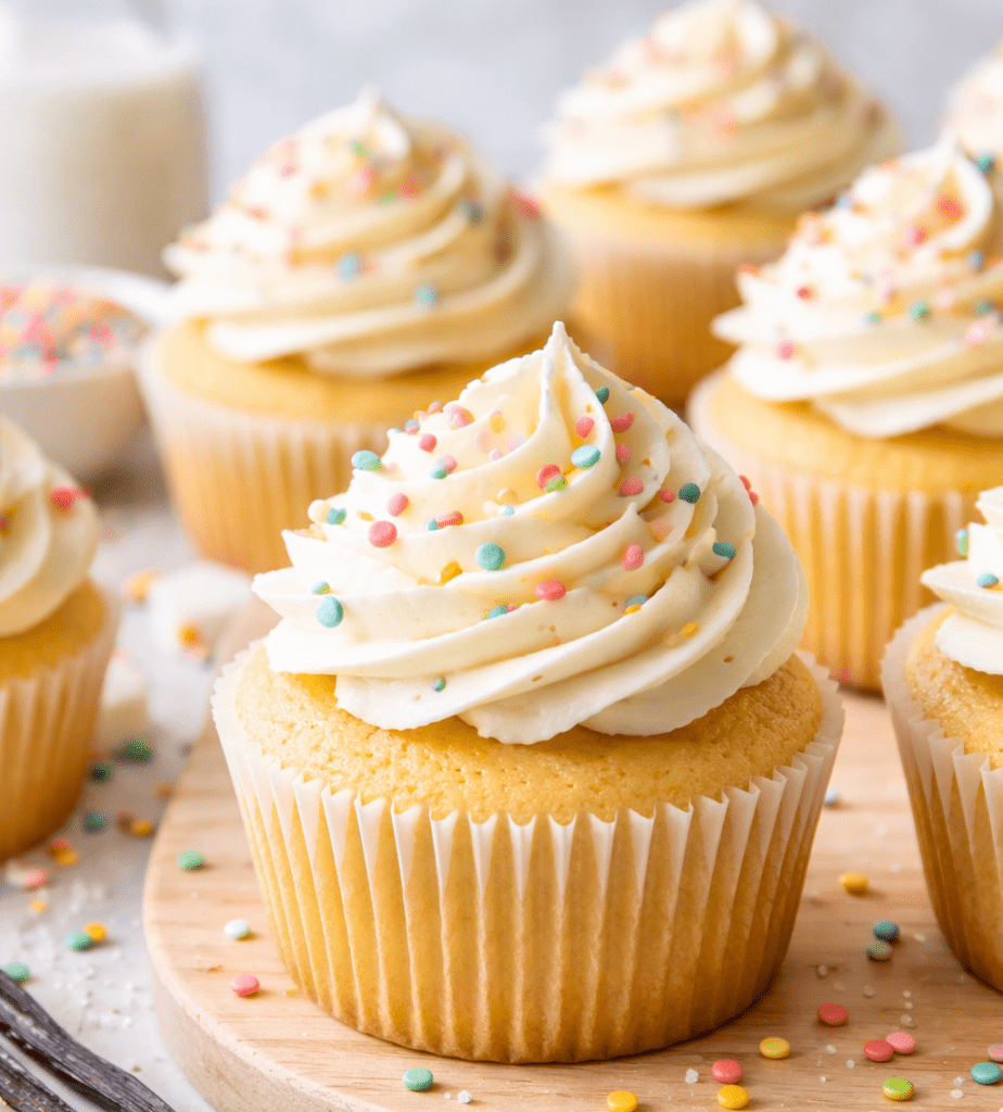 Cupcake de Baunilha Fácil: Receita Caseira Fofinha e Rápida