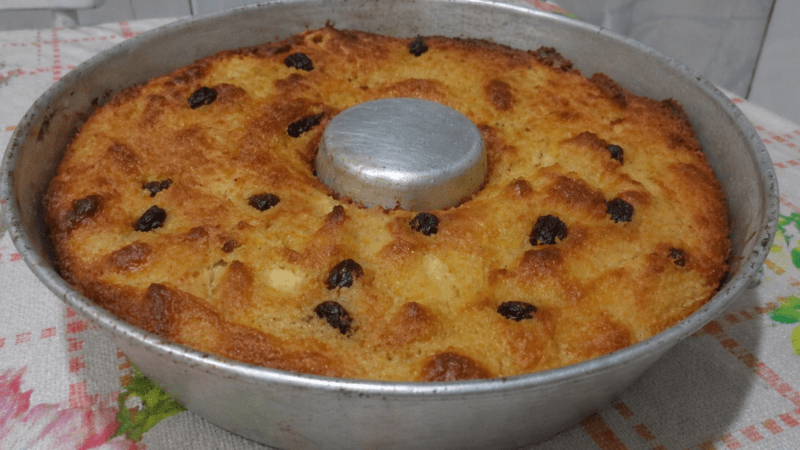 Como Fazer Bolo Pão Velho Fofinho:Receita Econômica de Liquidificador 5 (11)