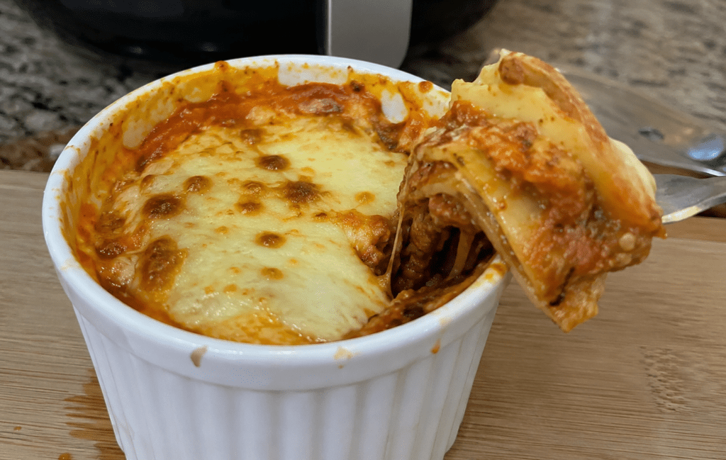 Como Fazer Lasanha de Caneca na Airfryer Poucos Minutos