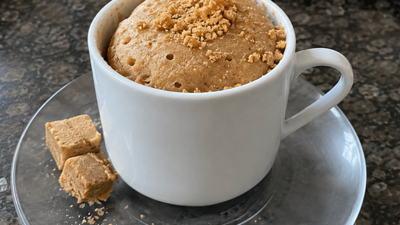 Bolo de Paçoca de Caneca no Micro-ondas:Pronto 3 Minutos! 5 (12)