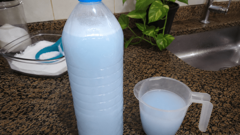 Como Fazer Amaciante Caseiro Fácil, Barato e Perfumado 5 (18)
