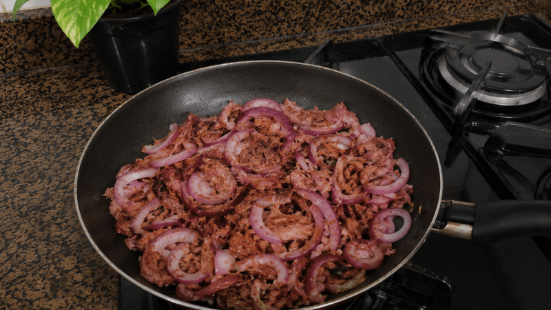 Como Fazer Charque Frita com Cebola Roxa Receita Fácil Rápida