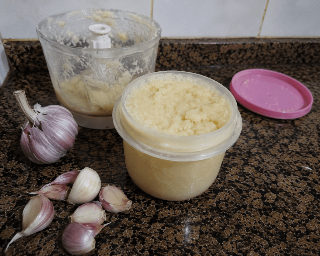 Como Fazer Pasta de Alho Caseira Cremosa e Fácil