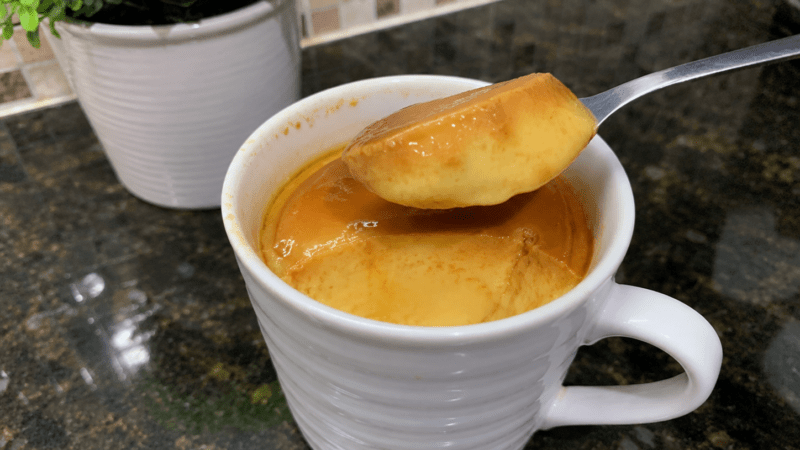 Pudim de Caneca no Micro-ondas 3 Minutos:Receita Fácil eRápida 5 (12)