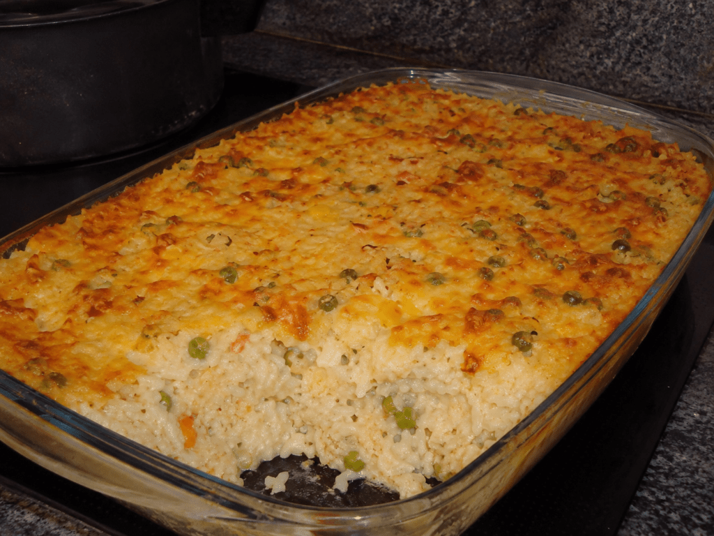Arroz de Forno Cremoso: Receita Fácil, Completa e Muito Saborosa
