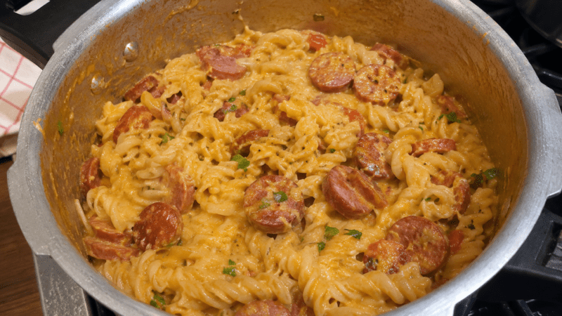 Macarrão de Panela de Pressão com Calabresa eQueijo Rápido 5 (14)