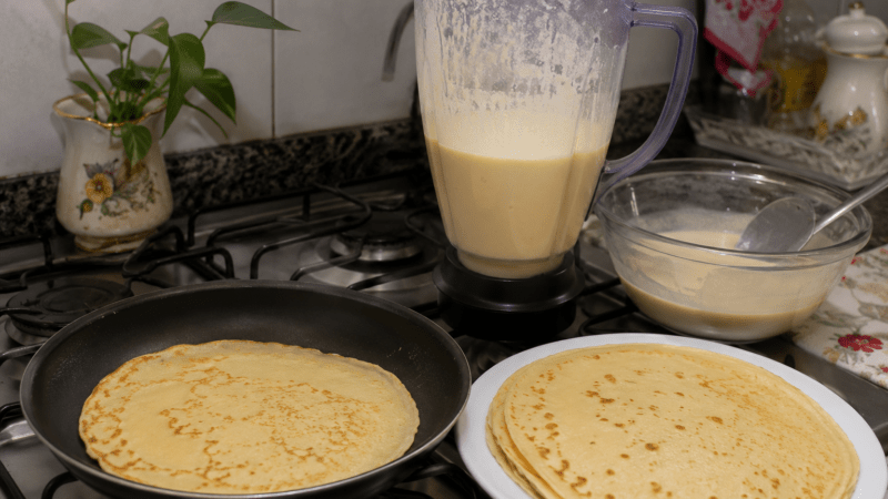 Massa de Panqueca de Liquidificador Simples Fofinha (Não Gruda!) 5 (12)