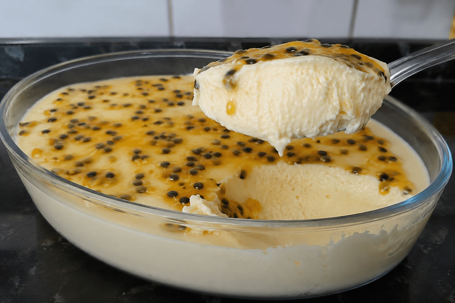 Mousse de Maracujá: Receita Fácil, Cremosa e Pronta em 5 Minutos