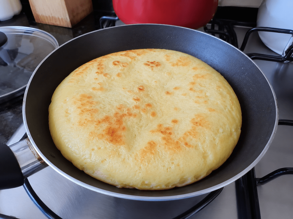 Pão de Queijo de Frigideira: Receita Fácil, Rápida e Pronta em 10 Minutos