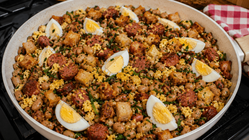 Feijão Tropeiro Tradicional: Receita Mineira Fácil e Saborosa 5 (19)